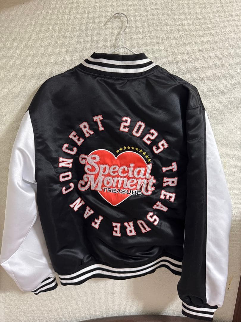 treasure special moment ブルゾン