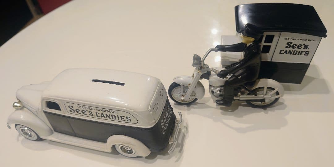 See's CANDIESシーズキャンディーズ　2個セット（大型ミニカー）美品