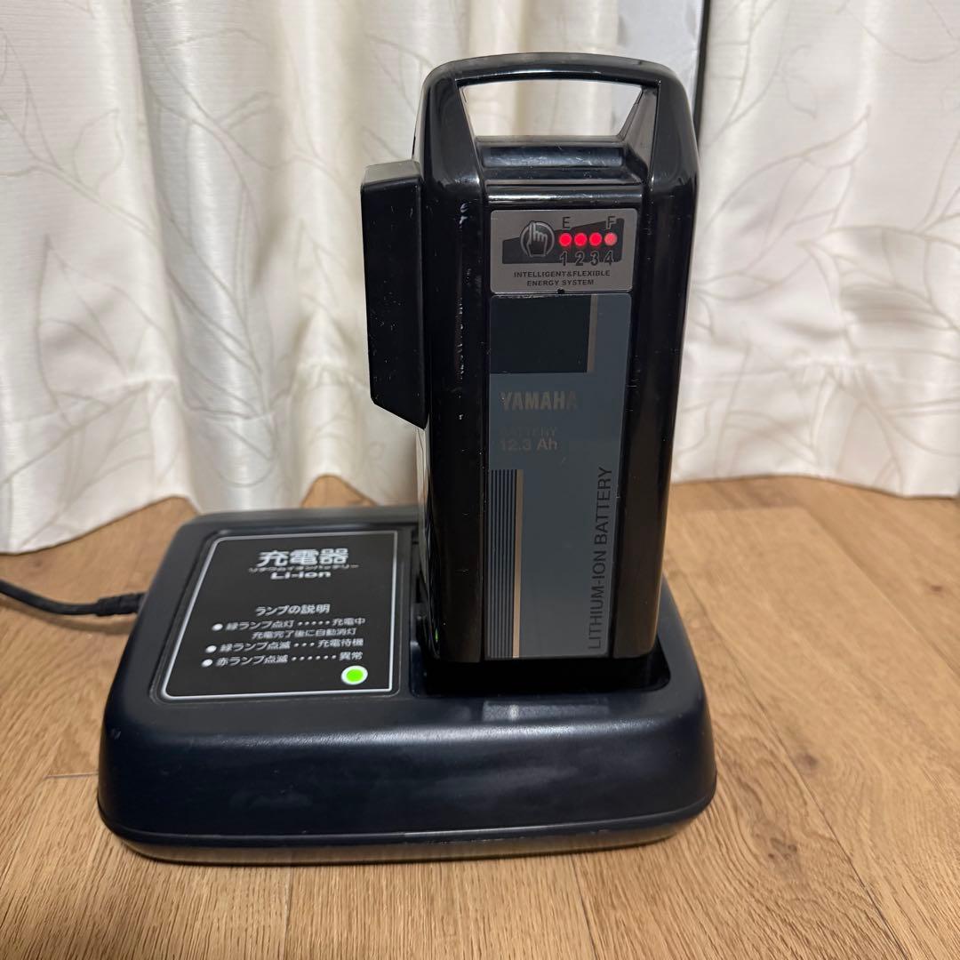 YAMAHA 電動自転車　バッテリー　充電器　ヤマハ