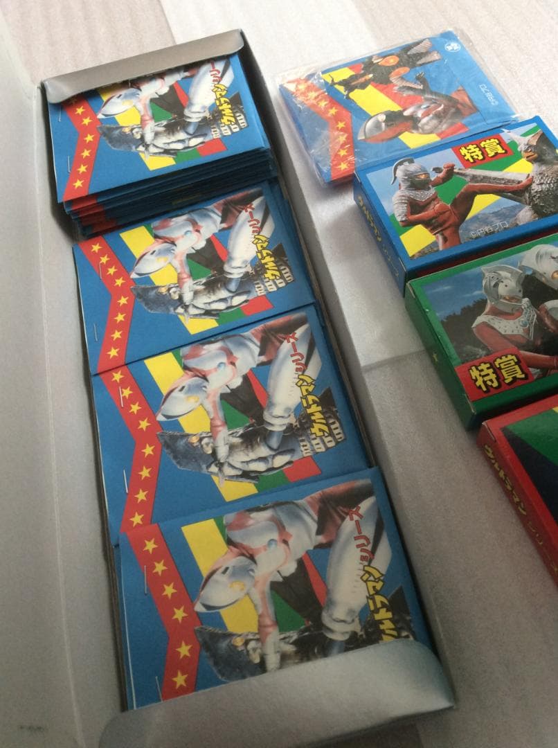 ウルトラマンシリーズ ミニカード ＆ タツノコワールド