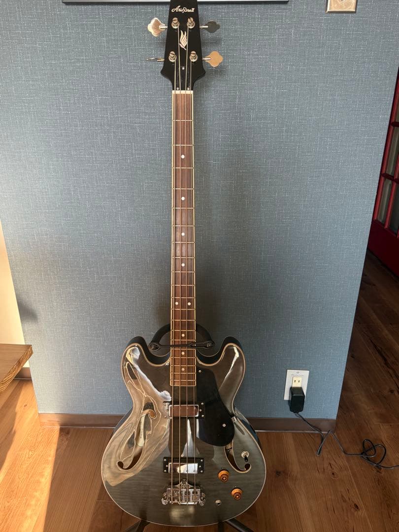 AriaProII セミアコベースTAB-Classic/FM SBK 美品