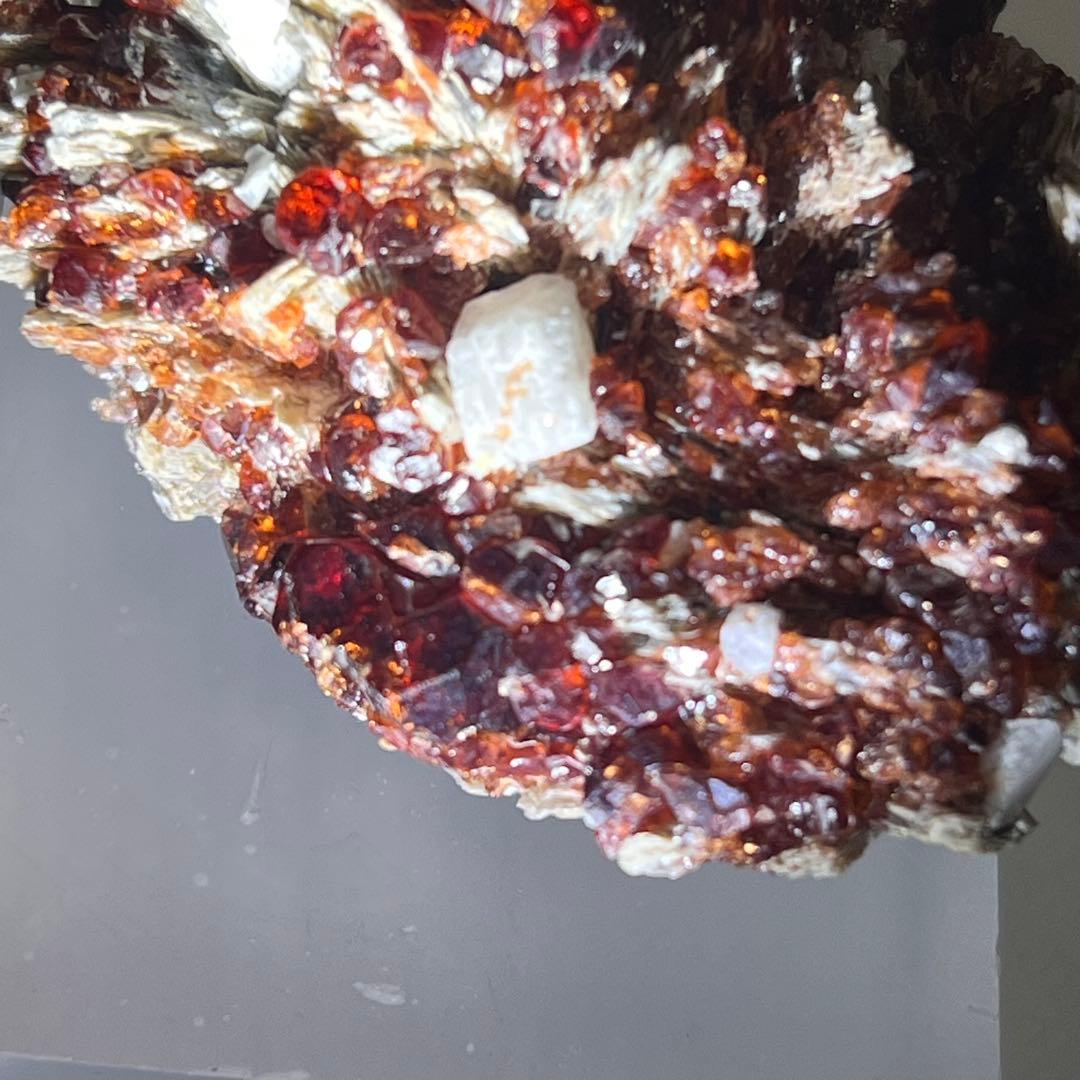 ガーネット 2点セット　1x 母岩付き クラスタ