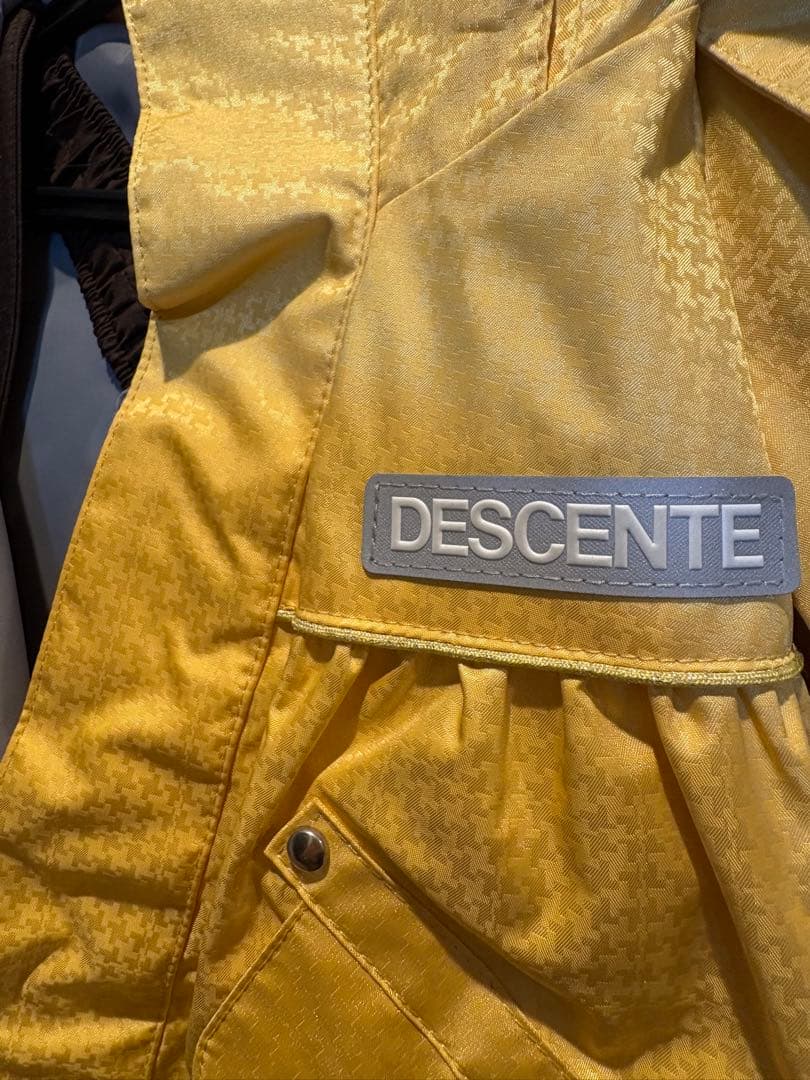 DESCENTE スキーウェア 上下セット　デサント　スノボウェア　130