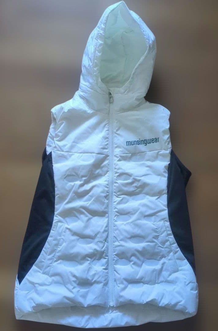 munsingwear フード付きベスト ホワイト