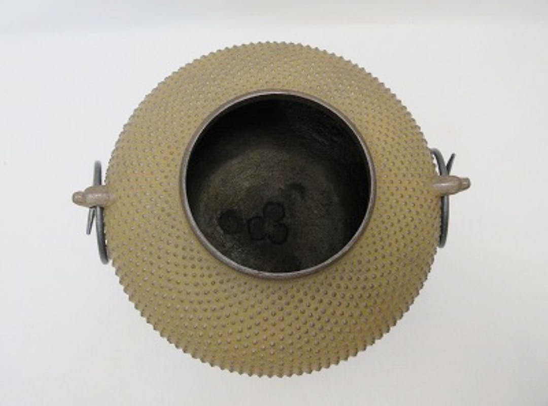 未使用 茶道具 釜師 金森紹栄造 総霰 丸釜 釜印 釜鐶付 茶釜 共箱