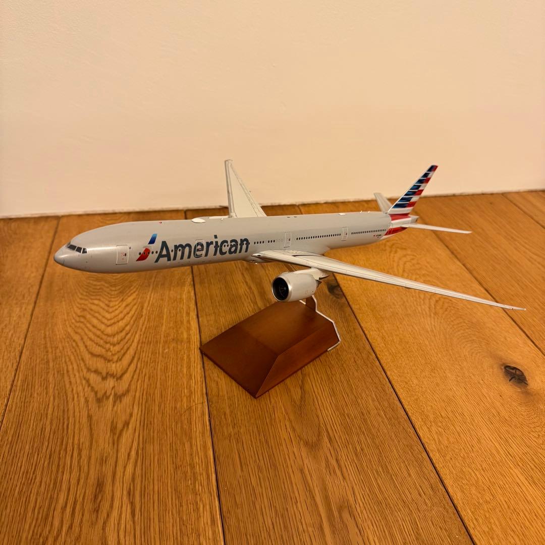航空模型 アメリカン航空 Boeing 777-300ER 1/200モデル