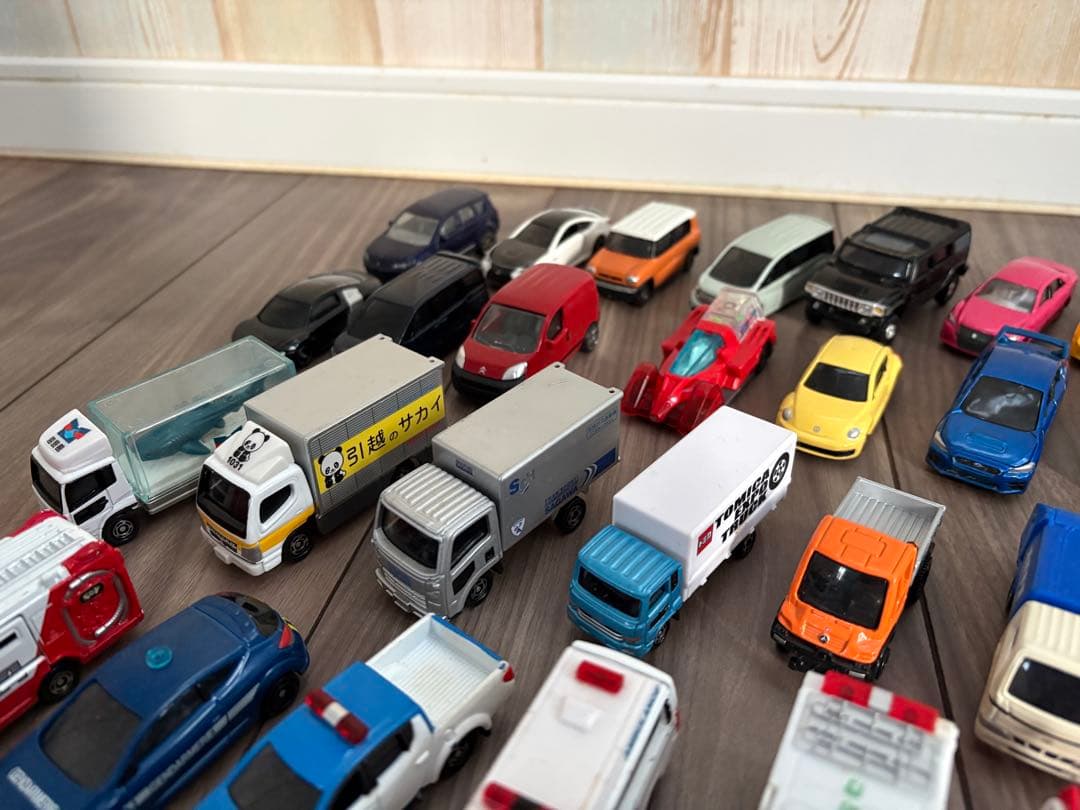 ◇トミカ＊いろいろまとめ売り おまけ付 67台セット◇