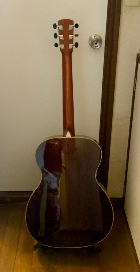 Larrivée アコースティックギター　OM-09 ラリビー　週末値下げ！