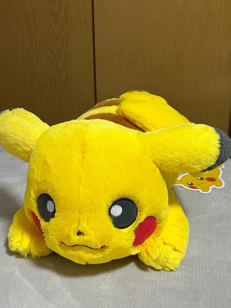 ふわふわ抱きぬいぐるみ ピカチュウ ポケモンセンター限定 新品 タグ付き