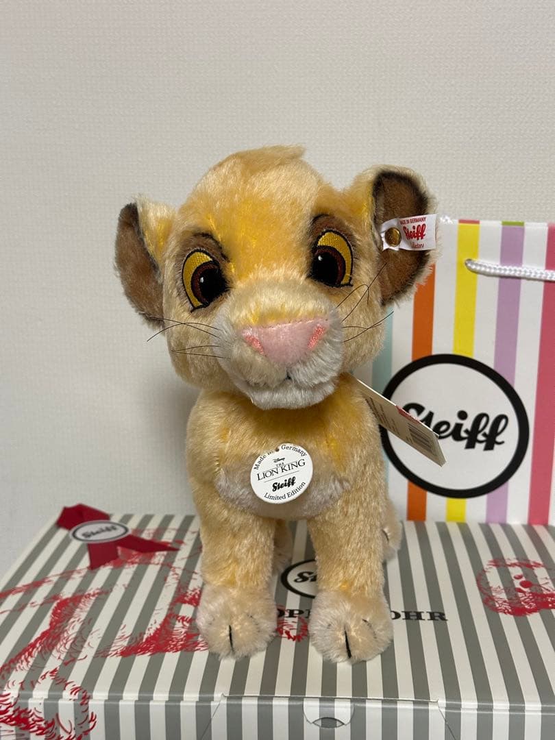 【数量限定生産品】シンバ　Steiff ライオンキング　ぬいぐるみ