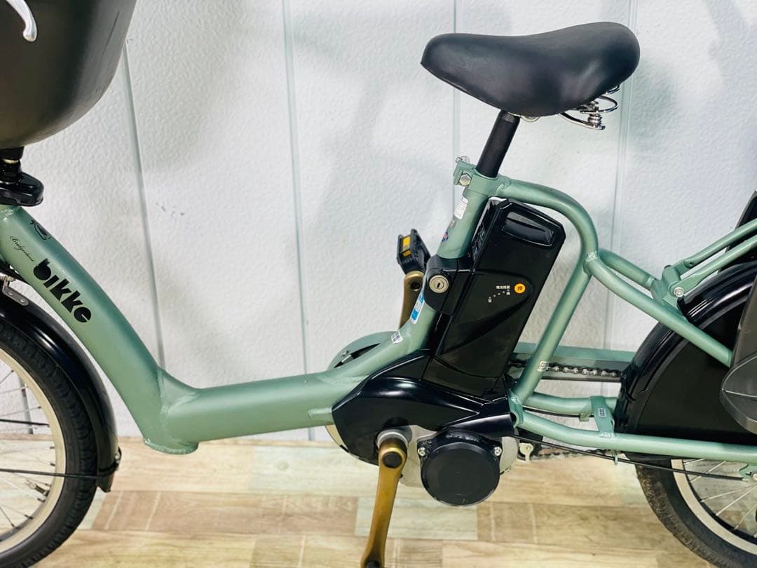 3233ブリヂストン8.9アンペア　3人乗り対応子供乗せ　電動アシスト自転車