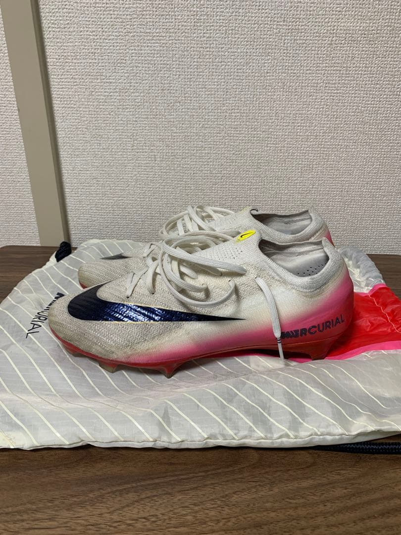 ナイキ ズーム マーキュリアル ヴェイパー15&16エリート　AG FG 二足