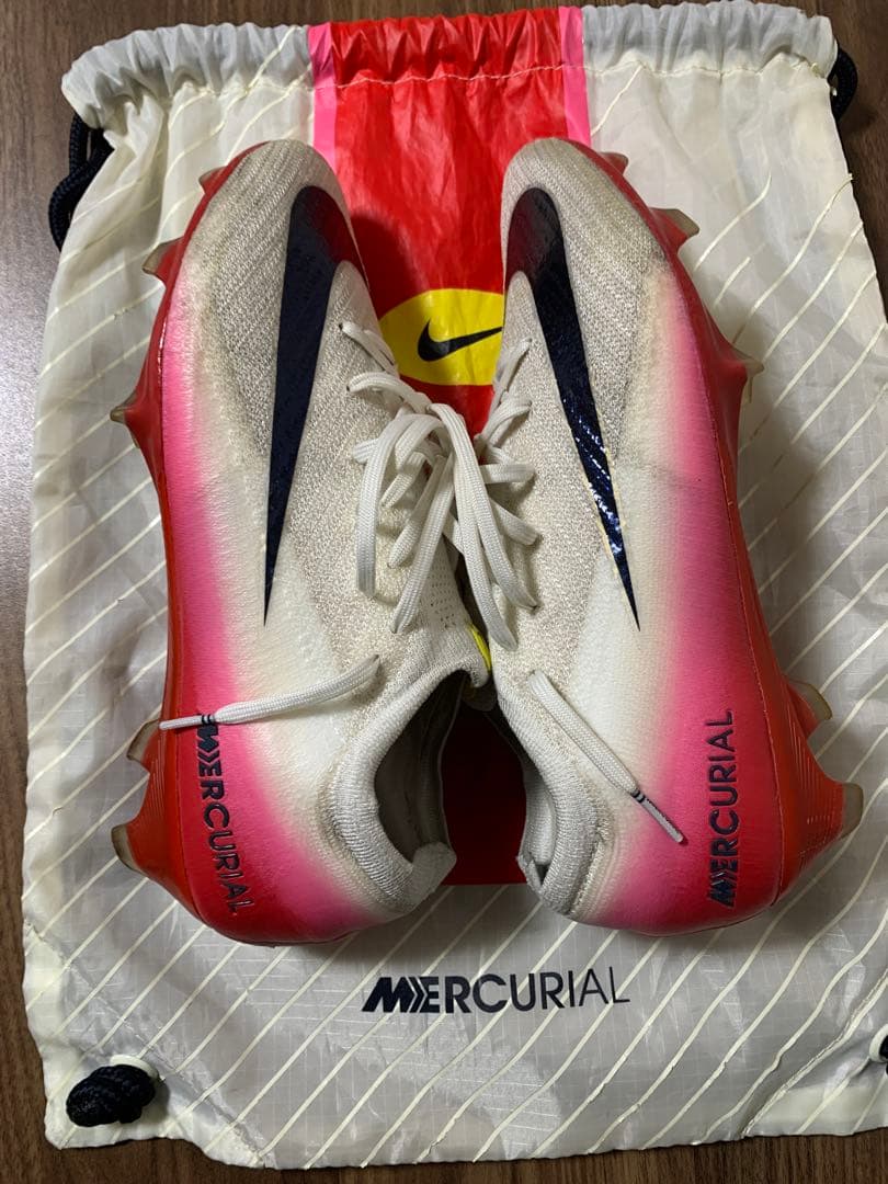 ナイキ ズーム マーキュリアル ヴェイパー15&16エリート　AG FG 二足