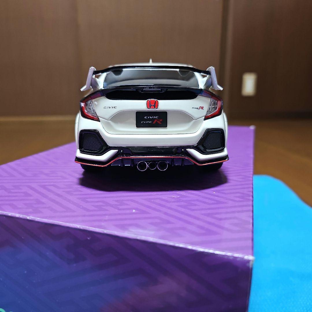 京商 サムライ 1/18 ホンダ シビック タイプR チャンピオン ホワイト