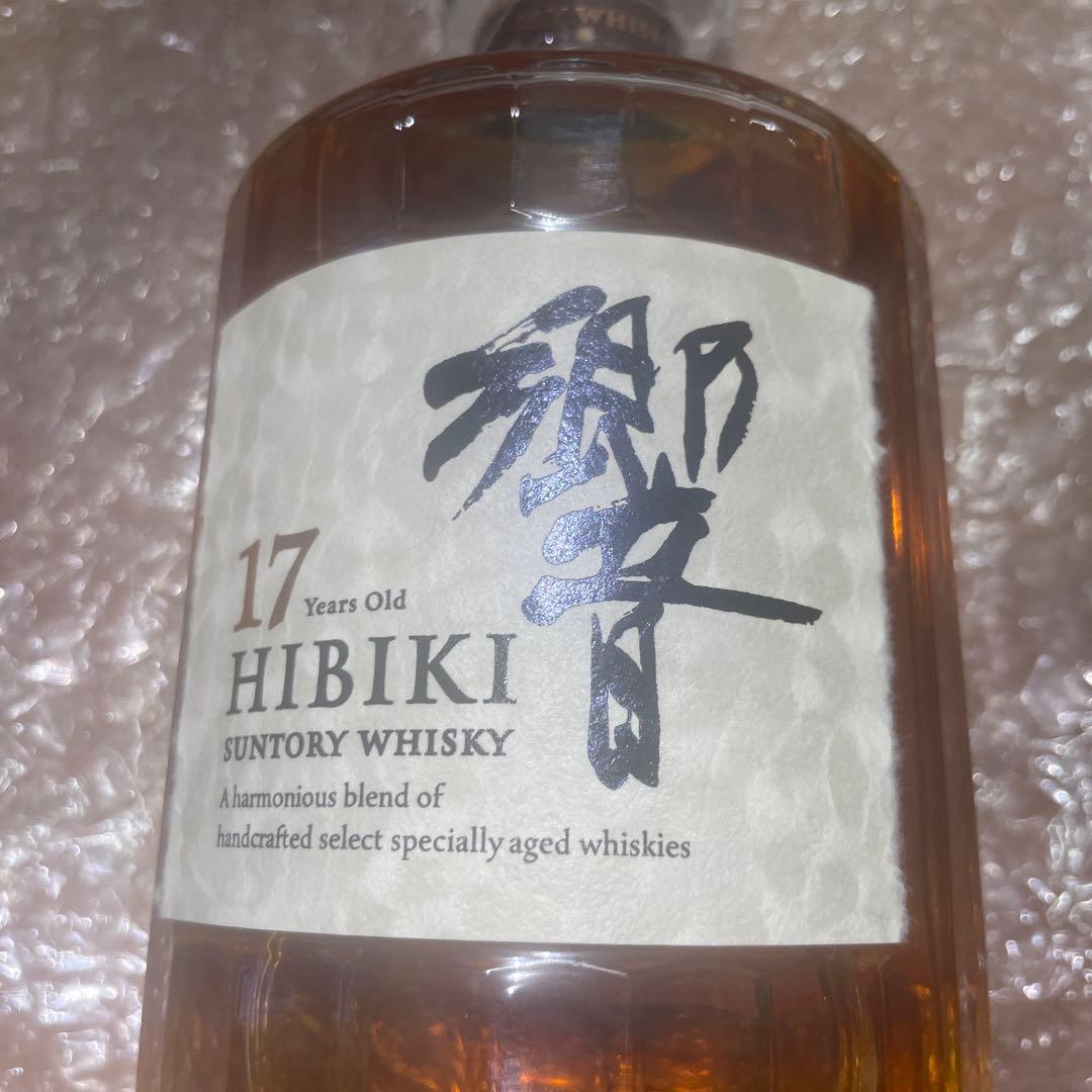 サントリー 響 17年 700ml