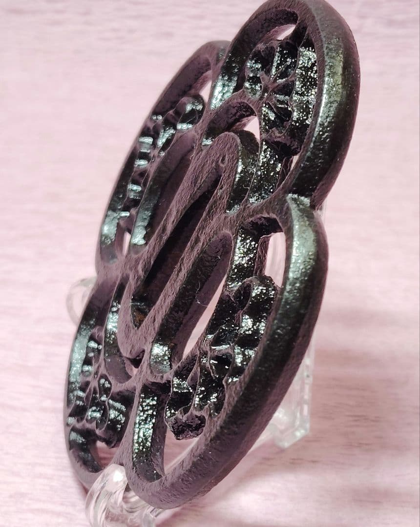 刀装具 鐔 鍔 無銘 鉄地 花菱図 木瓜形鐔 時代物