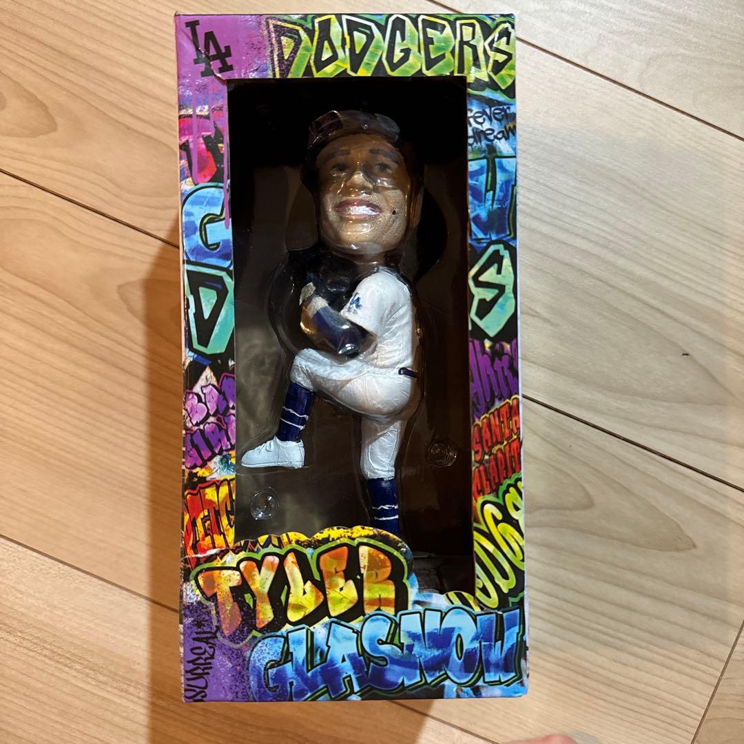 ドジャース　タイラー・グラスノー選手 ボブルヘッド