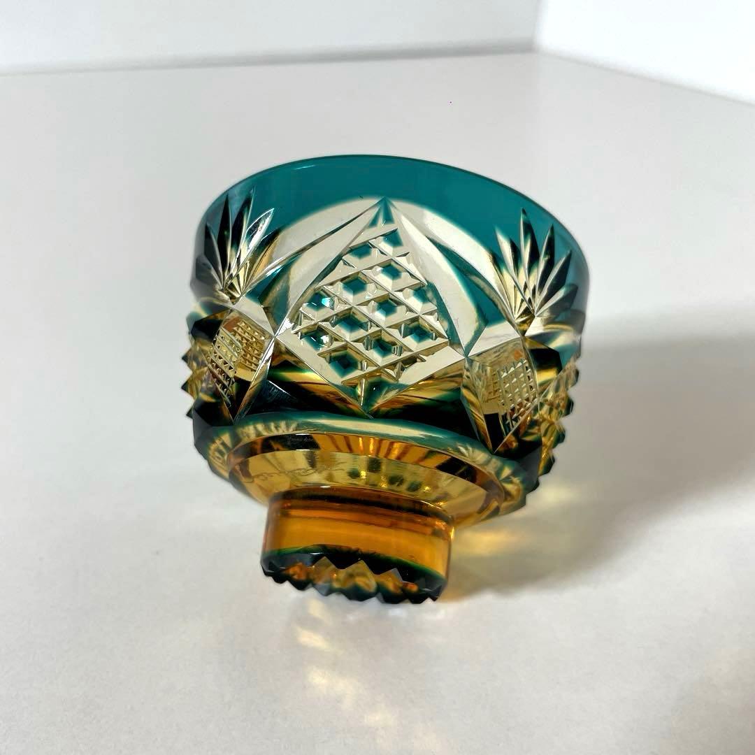 #XG331 ガラス工芸作家・黒木国昭・綾切子・銘「猪口」・骨董・アンティーク