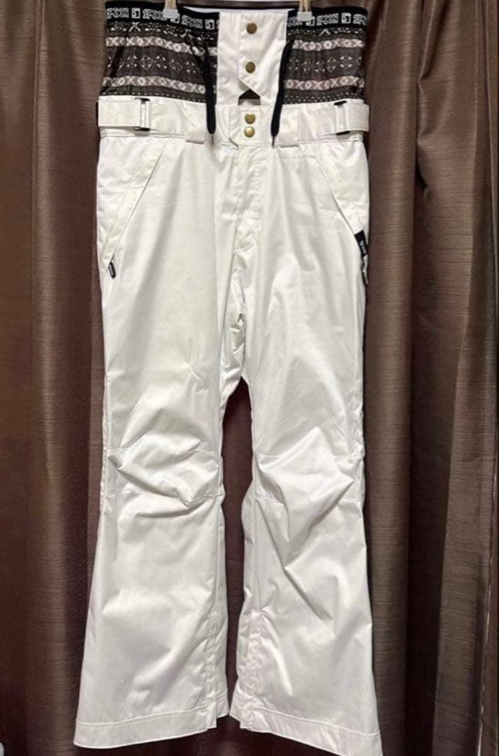 6点セット 2回使用 美品 スノーボード ウェア レディース 定価3.5万円相当