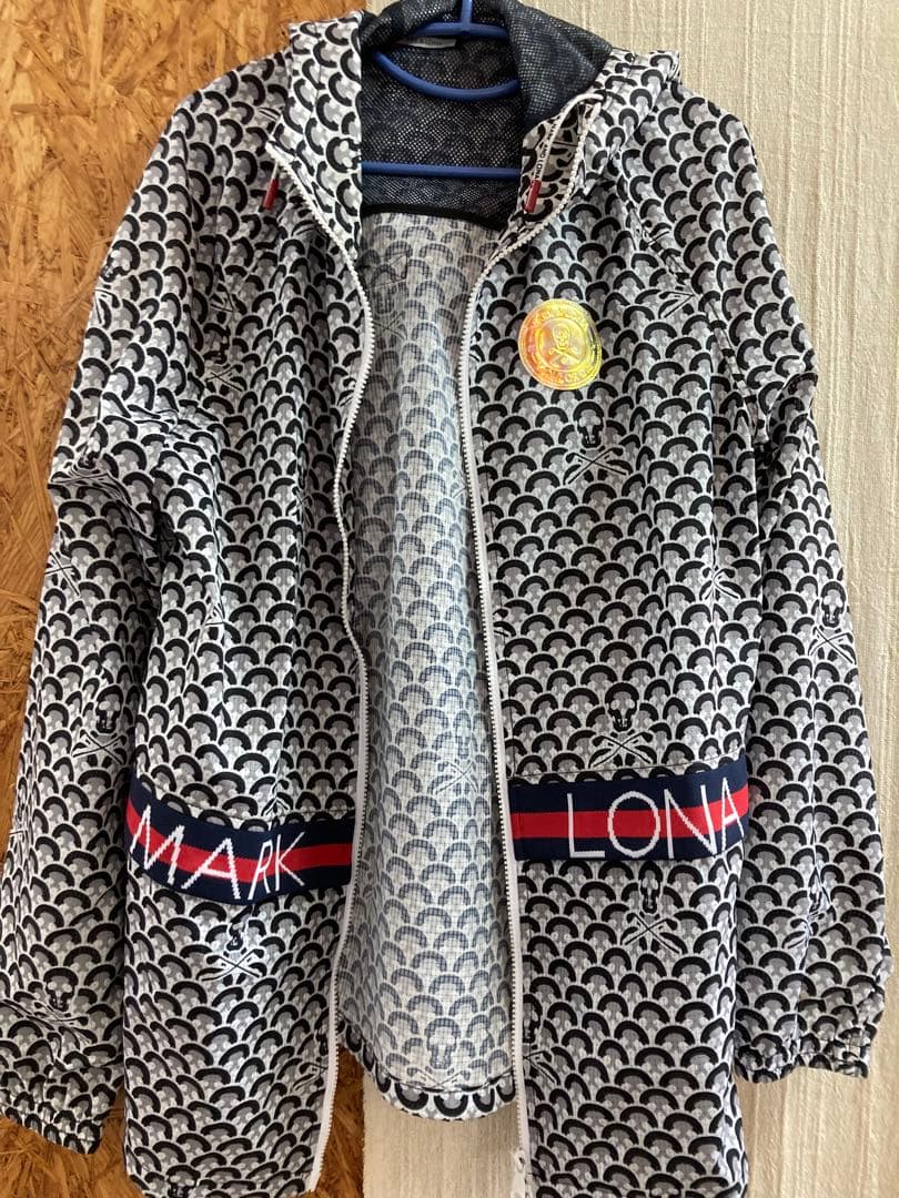 マークアンドロナ　春秋用ジャンパーXL 新品に近い美品