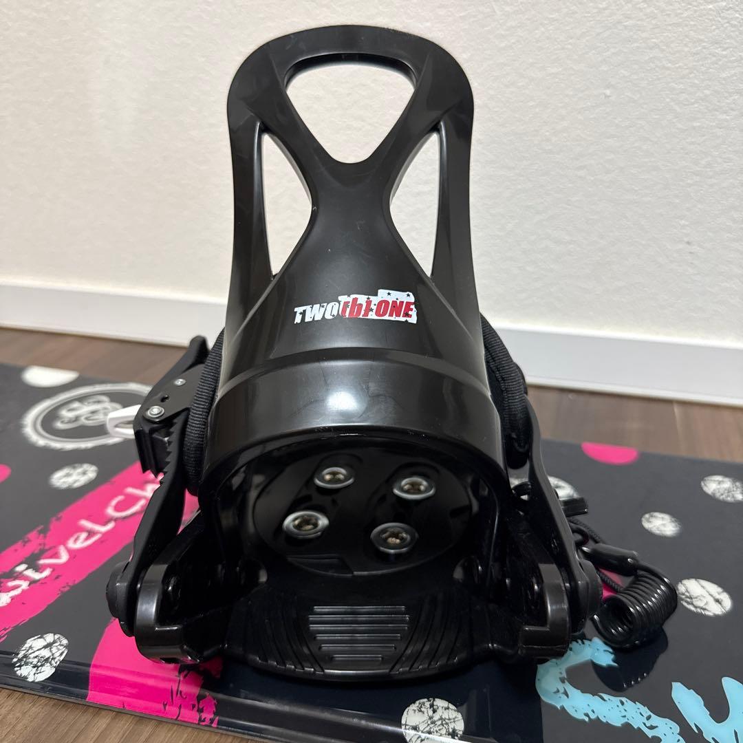 超美品 Swivel キッズ スノーボード ＆ ビンディングセット 120cm