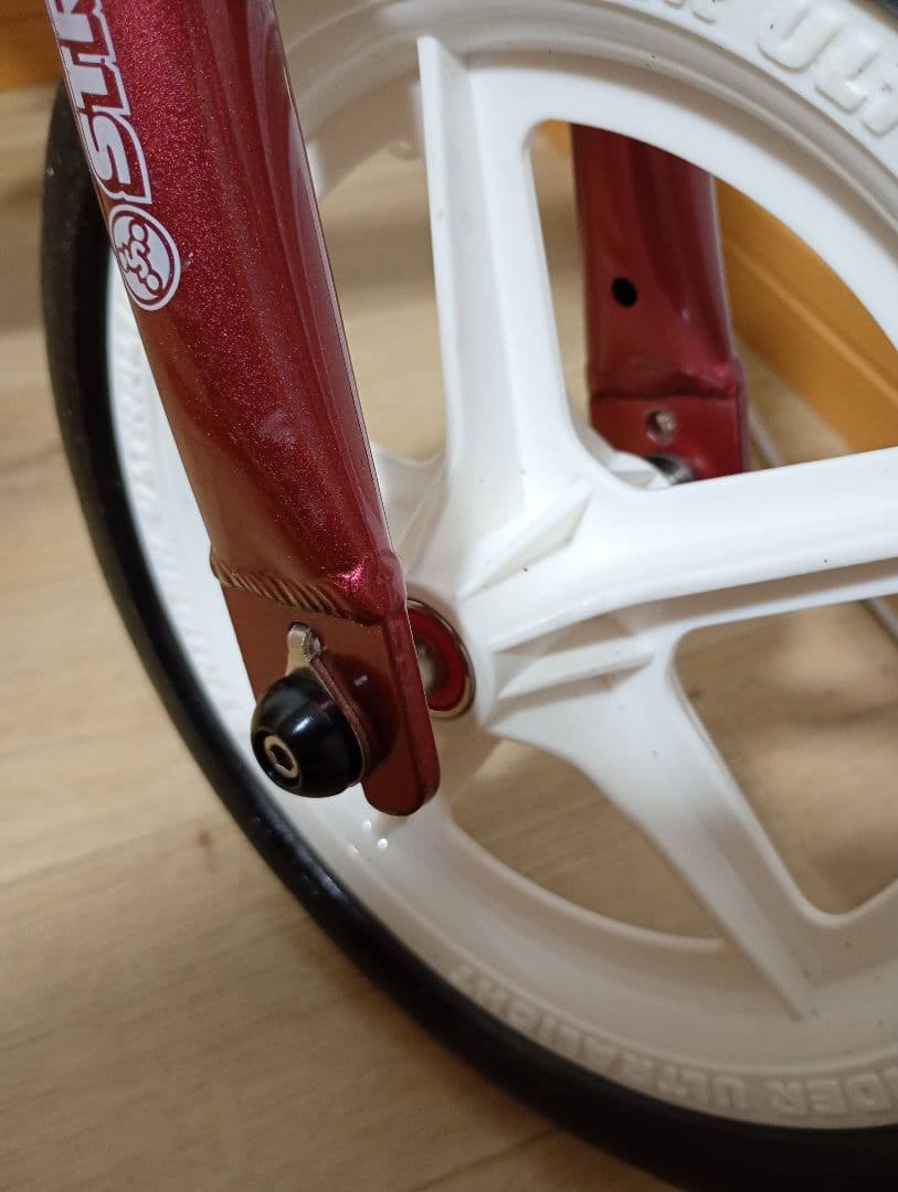 STRIDER バランスバイク レッド