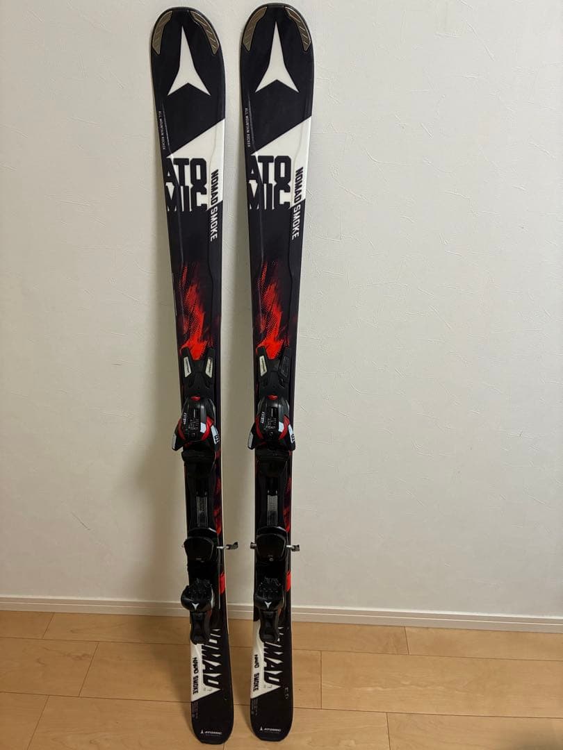 ATOMIC アトミック NOMAD SMOKE 150cm　ストック付き