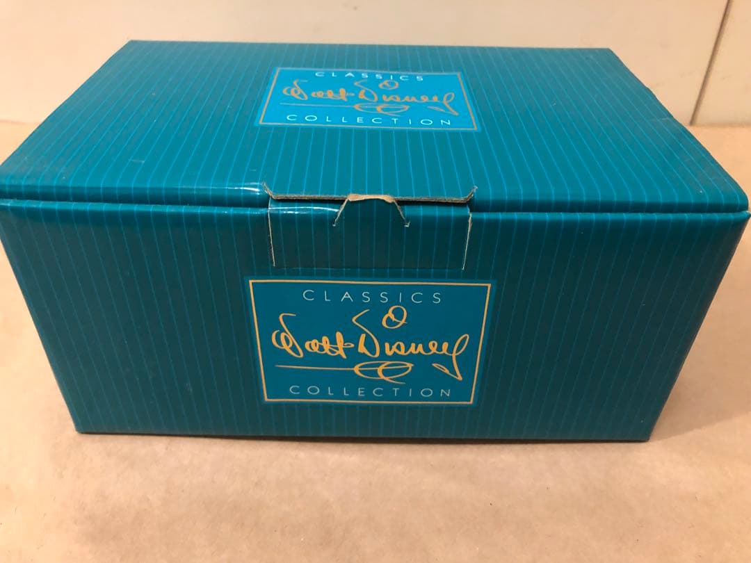 WDCC ダンボ　\"When I See an Elephant Fly\"