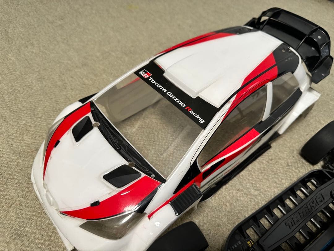 タミヤTT-01 type-Eラジコン2台フルセットBRZ、ヤリス