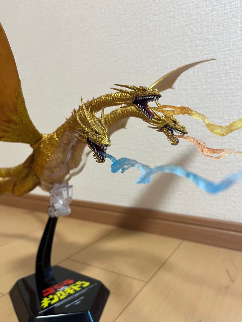 S.h monsterarts キングギドラ　Special color ver