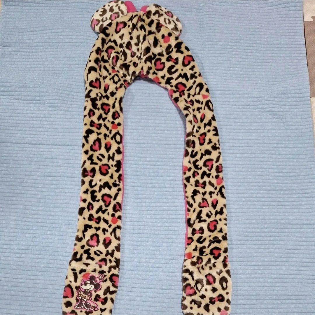 ディズニー　ミニー マフラーキャップ　ヒョウ柄　レオパード　ファンキャップ