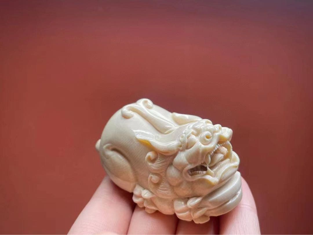 中国　手作り　マンモス牙 貔貅