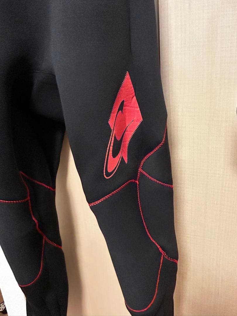 オニール　ウエットスーツ　オーダーメイド　メンズ　Sくらい