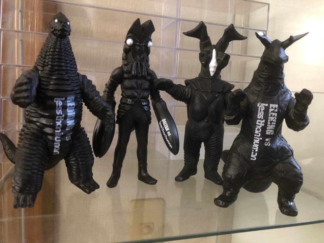 less than human ウルトラマン ソフビ ウルトラ怪獣