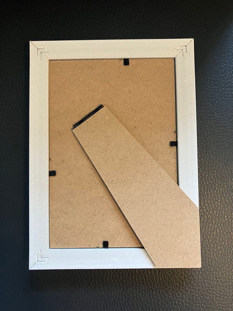 山本由伸さん 直筆サイン入り写真 フレーム付き ハガキサイズJAPAN