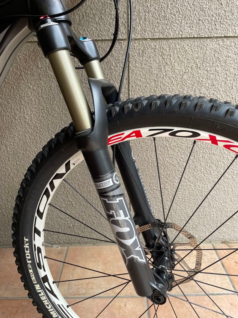 GIANT ANTHEM 2012年モデル　EASTONホイール・ ハンドルバー