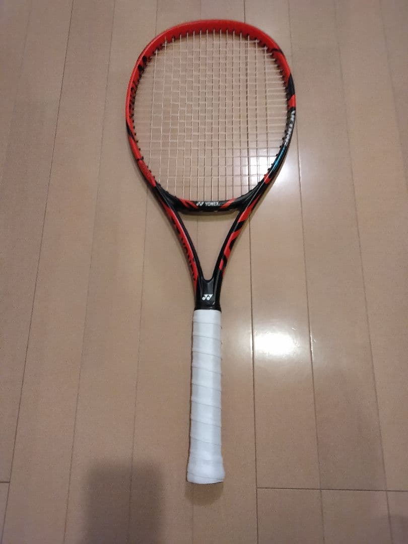 新品同様！YONEX VCORE Tour F 硬式用テニスラケット