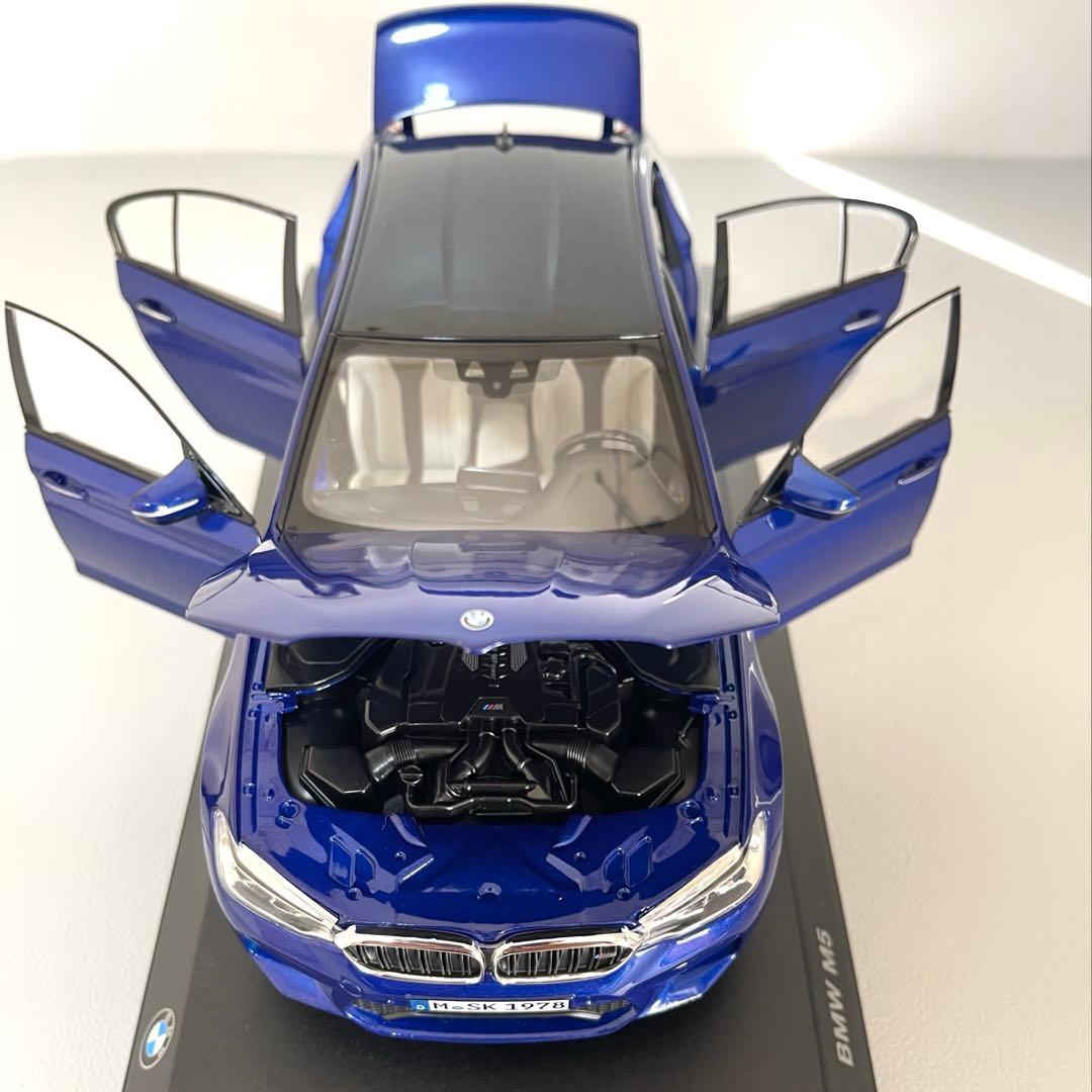  M5 1/18 スケールNOREVモデル ミニカー