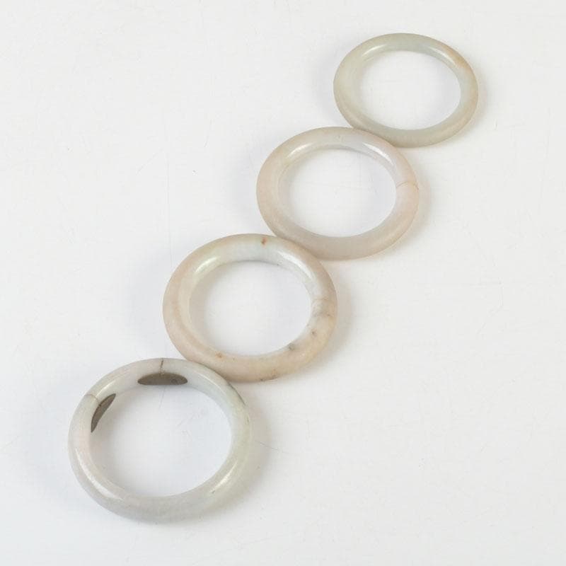 中国　玉石彫刻　玉器　環　装飾品　4点まとめて　V　9786