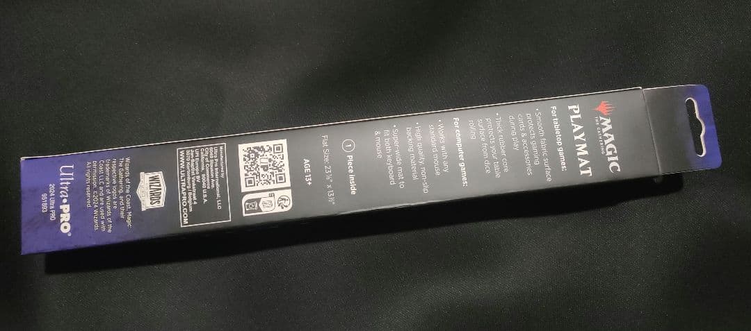 MTG×FF ウルトラプロ プレイマット　迷える黒魔道士、ビビ