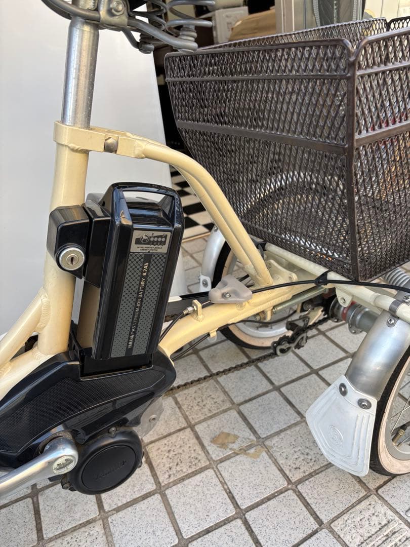 美品　ヤマハ 電動アシスト三輪車 PASワゴン PA16W