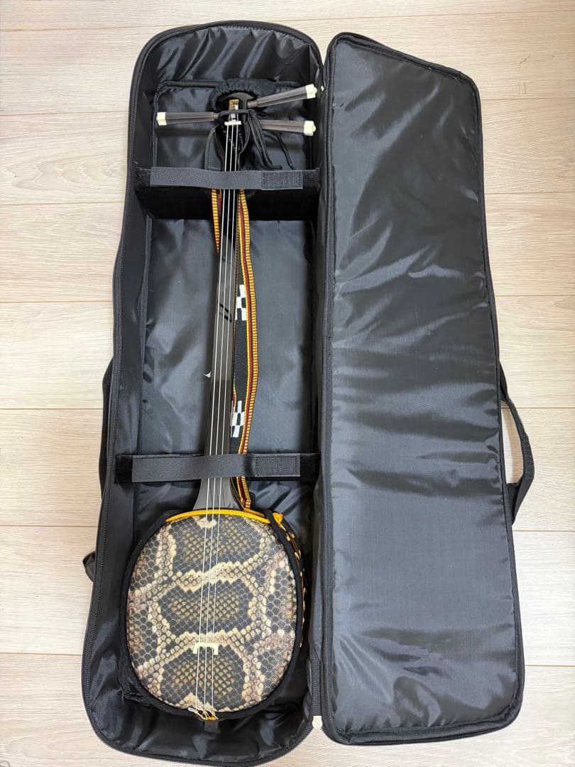 ちゅら咲 沖縄三線「ハイグレード」初心者向けセット