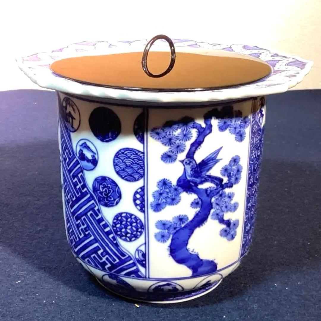 西村徳泉作　祥瑞輪花形水指　尋牛斎箱