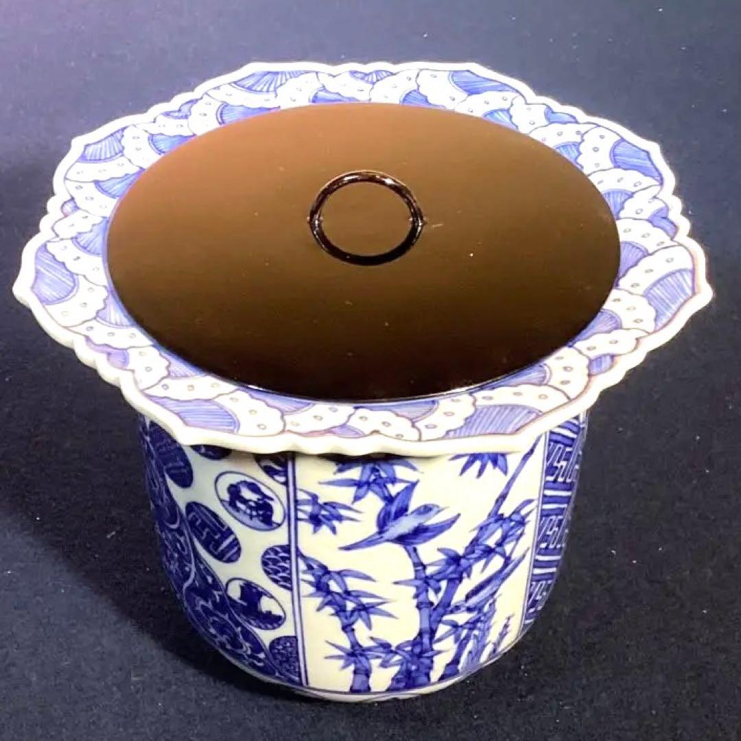 西村徳泉作　祥瑞輪花形水指　尋牛斎箱