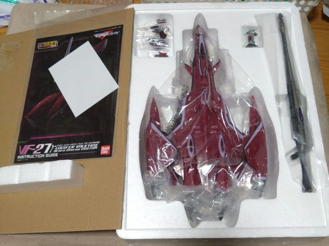 DX超合金 VF-27γ ルシファーバルキリー(ブレラ・スターン機)