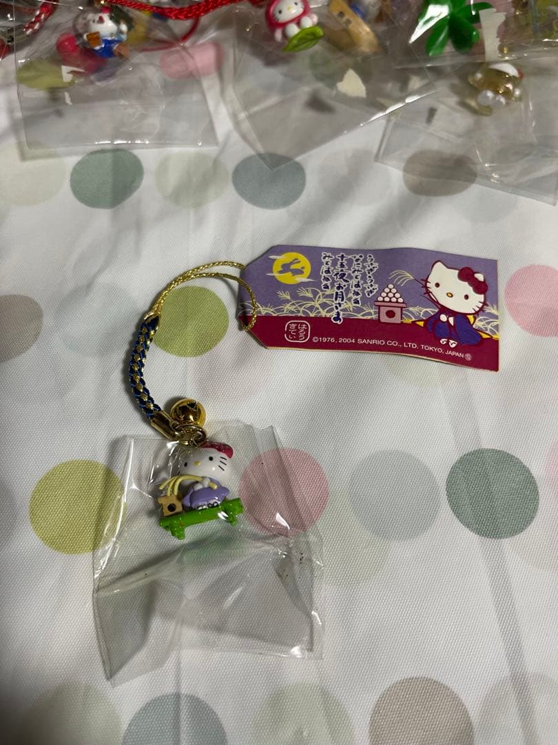 ハローキティ お月見 ストラップお値下げ中。