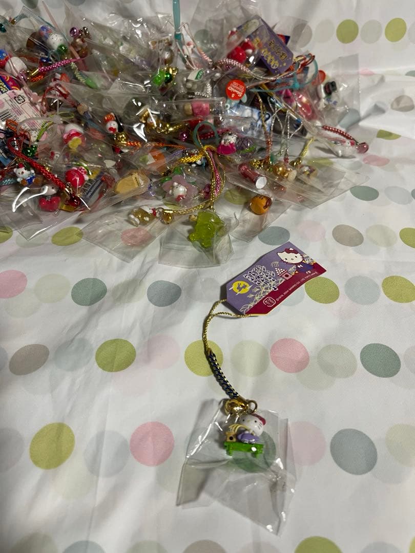 ハローキティ お月見 ストラップお値下げ中。