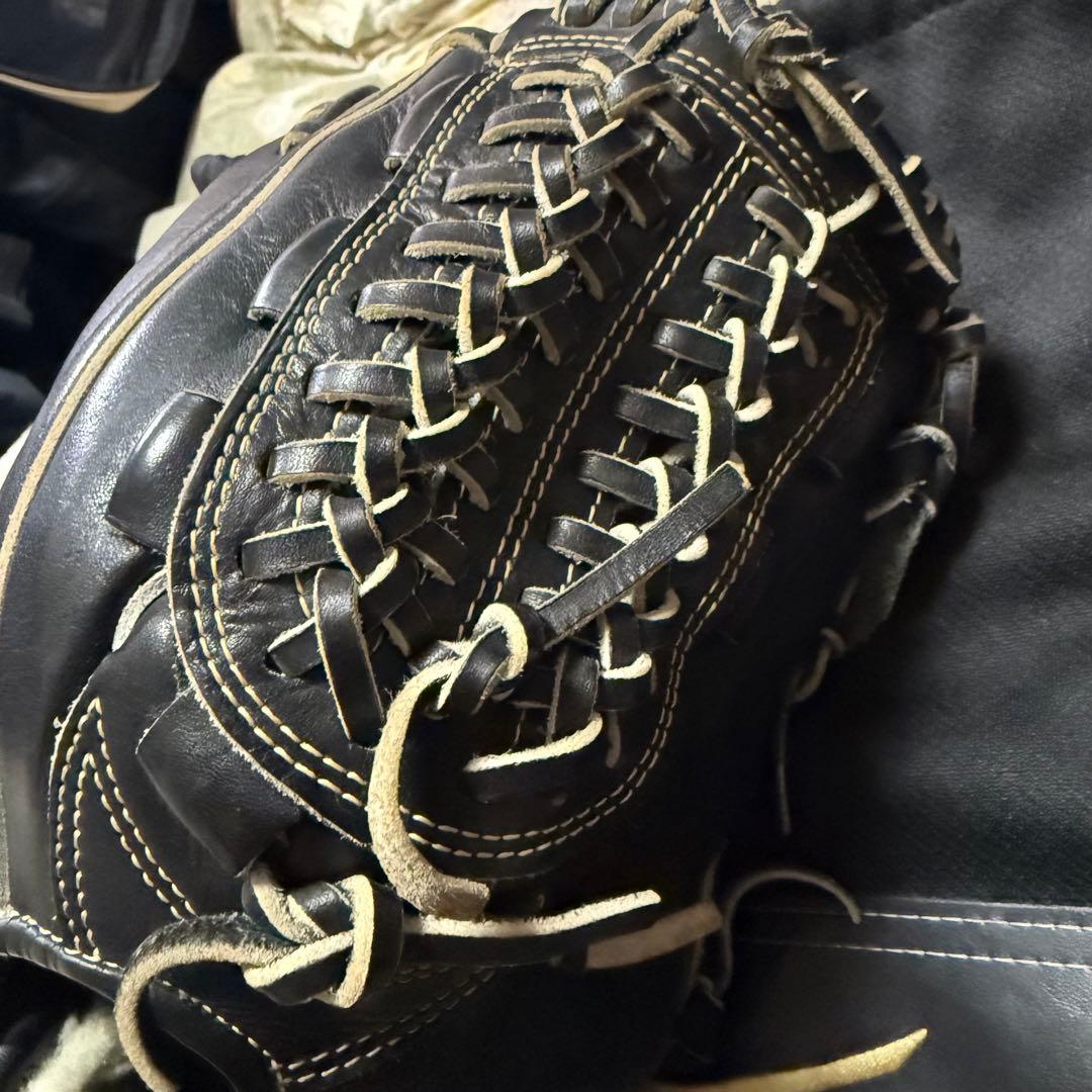 Mizuno Global Elite 硬式グローブ ブラック ケース付き