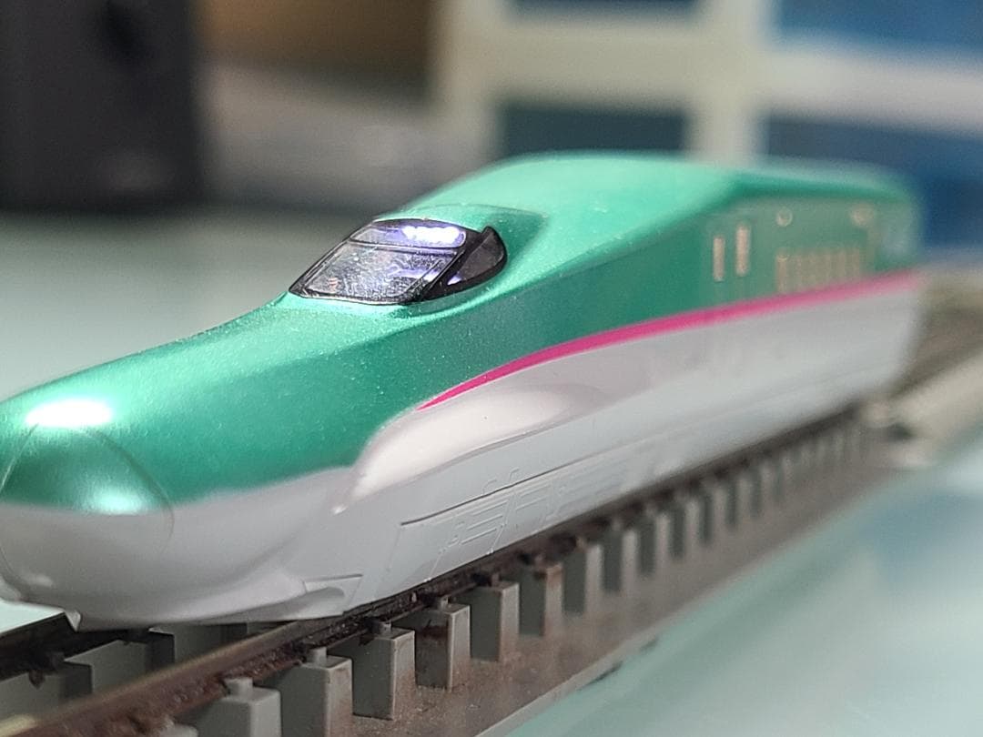 トミックス　98910 E5系東北新幹線　はやぶさ　限定品　室内灯付