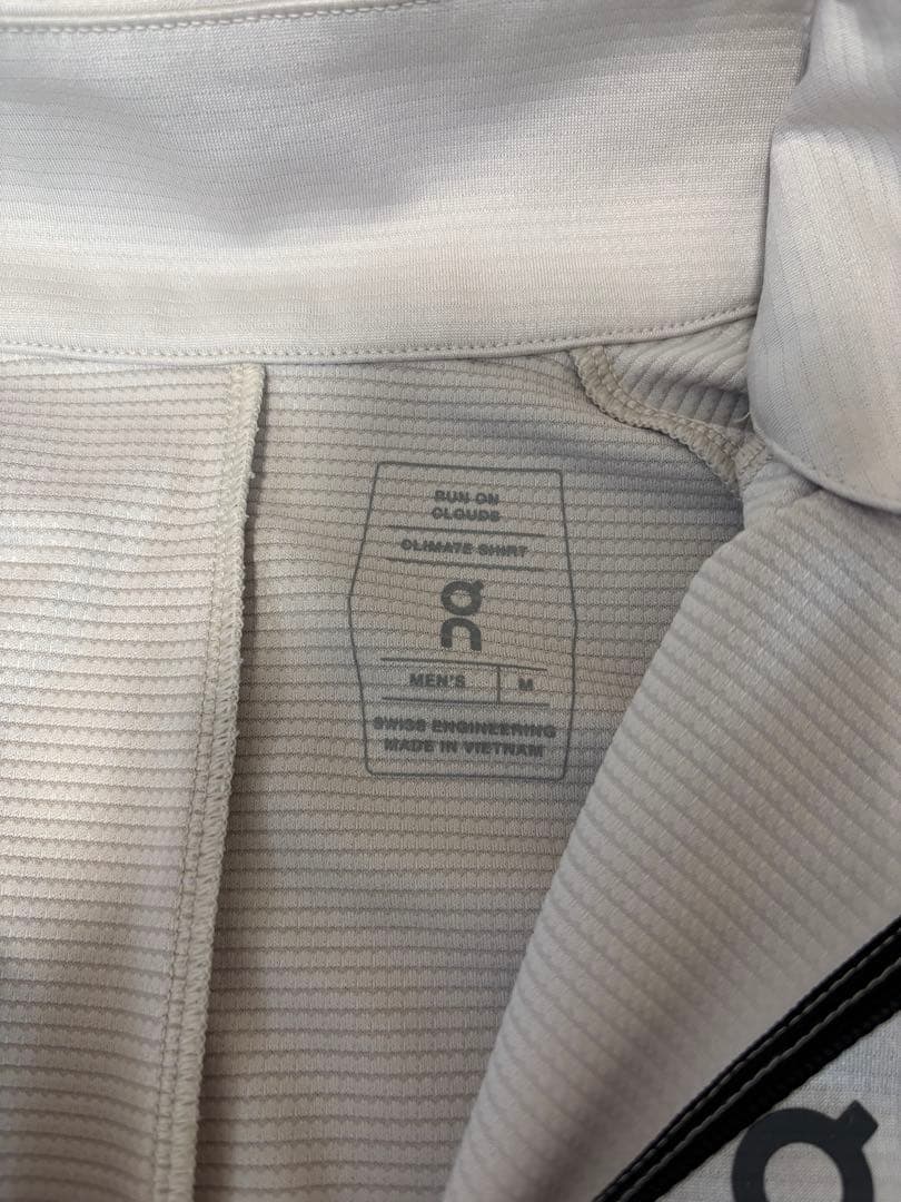 onランニング Climate Shirt Mサイズ
